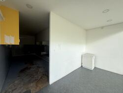 Hillside Drive (D19), Retail #498446641